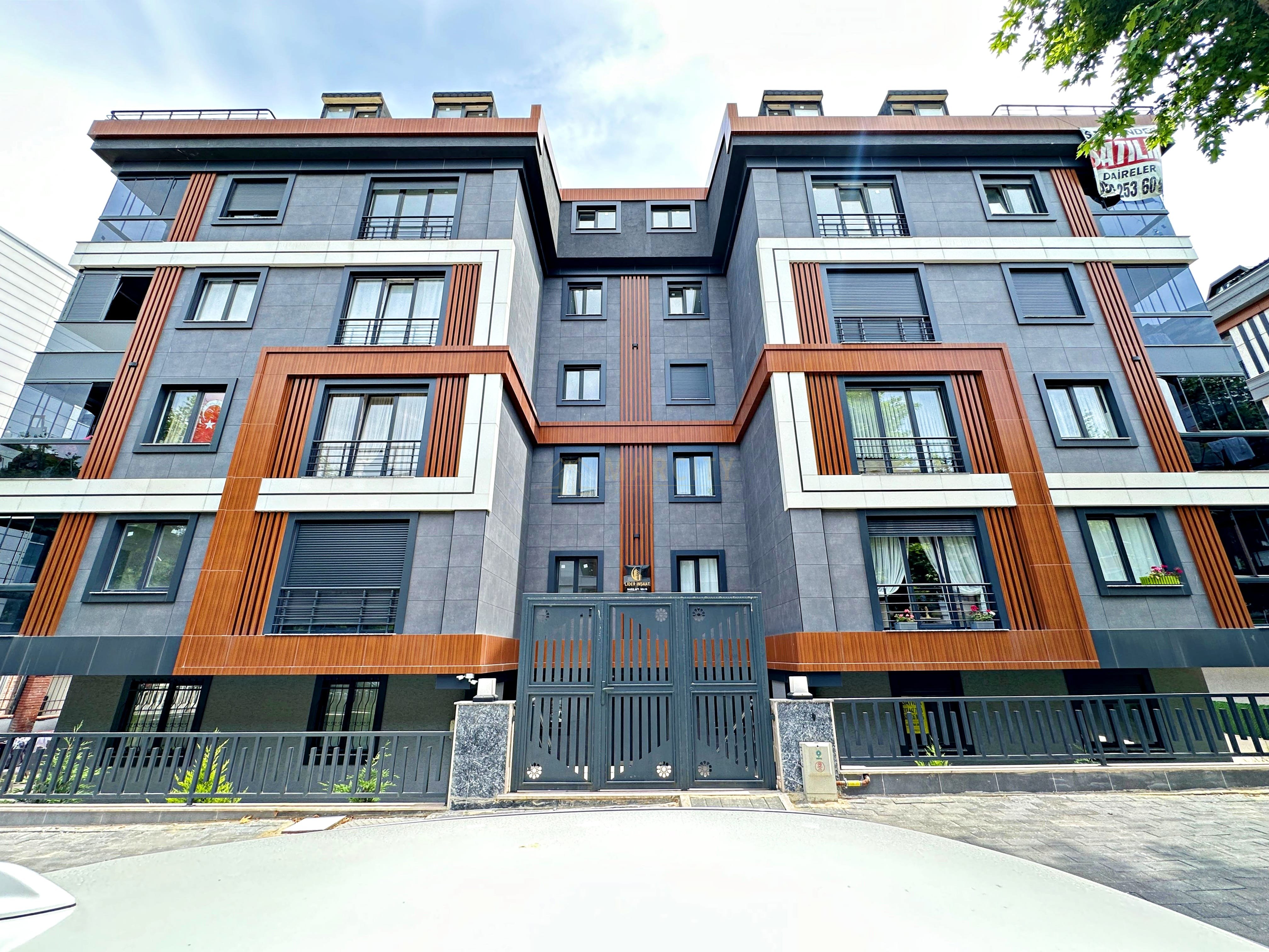 Marcity'den B.Evler (Adnan Menderes Lisesi Civarı) Sıfır 3+1